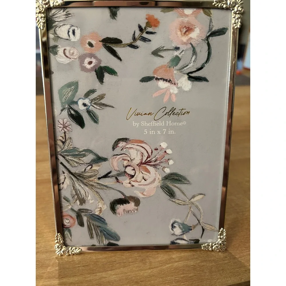 Sheffield Home easel size