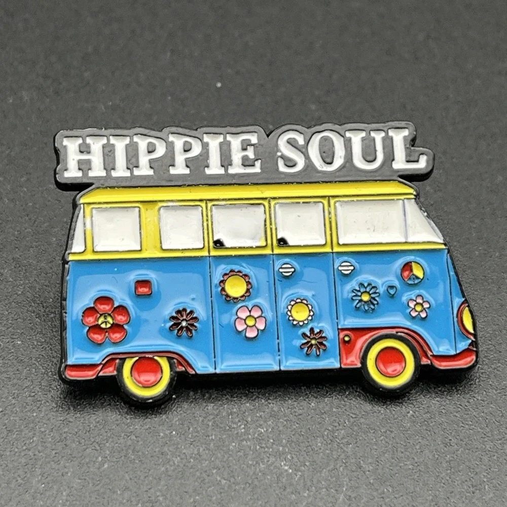 Hippie Soul‎ Flower Power Van Lapel Hat Pin