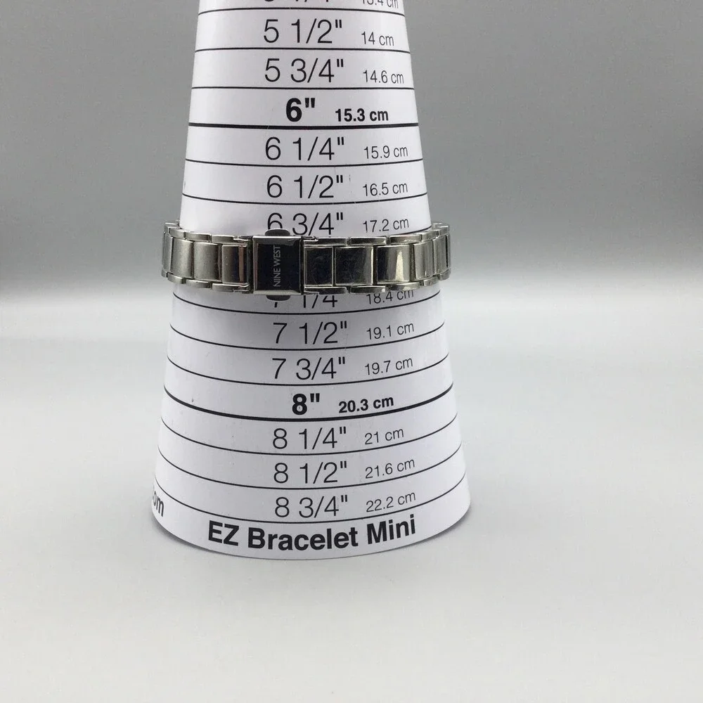 Nine West no display strap