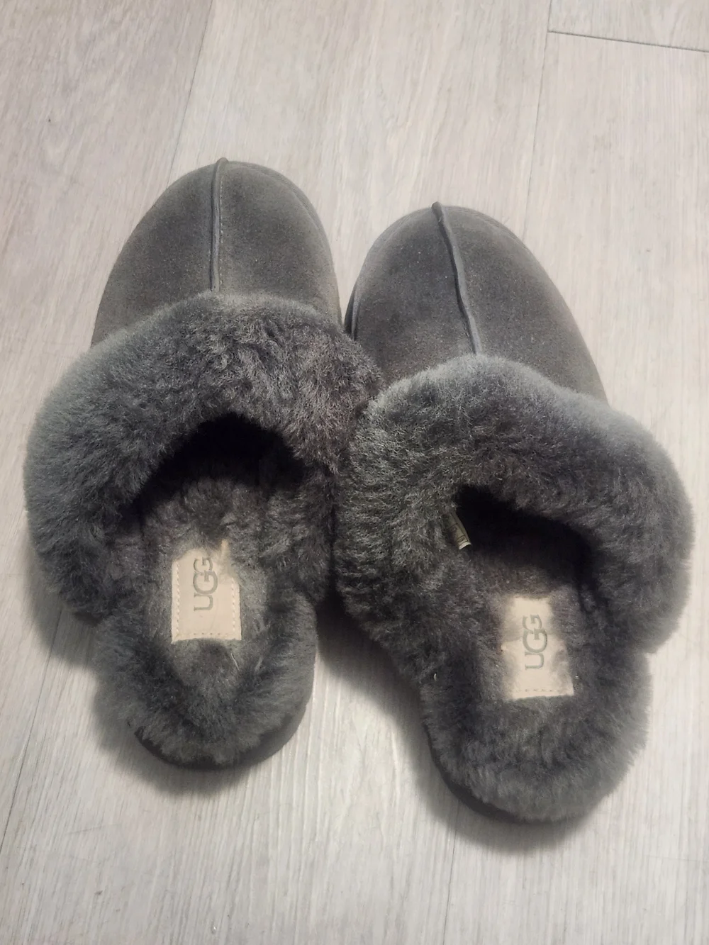 UGG Disquette Grey Suede Platform Slippers Size 8
