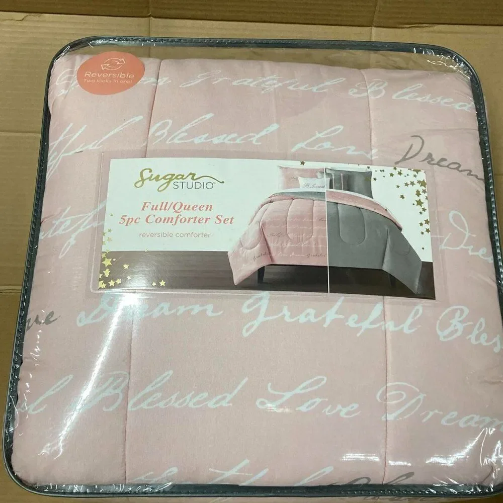 Grey and Pink Full/Queen Comforter NEW