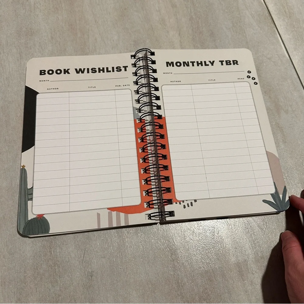 Owlcrate Reading Planner