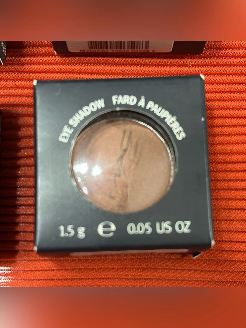MAC Cosmetics tone artists builder