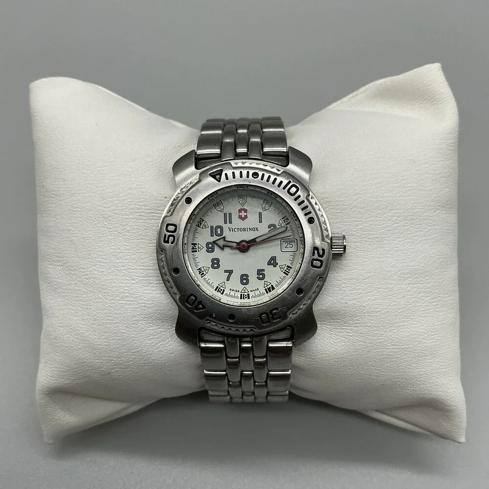 Victorinox see photos