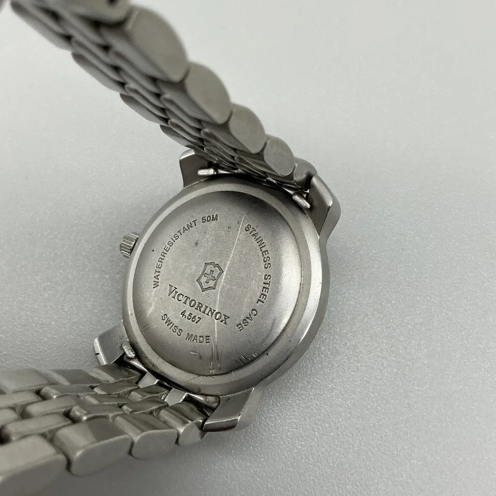Victorinox see photos