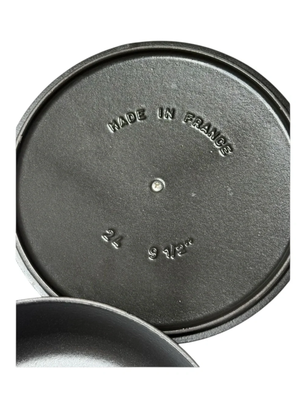 Staub 𖦹 Enameled Cast Iron Braiser with Enamel Lid 𖦹 Glossy Sapphire 𖦹 2L 3.5Q 𖦹