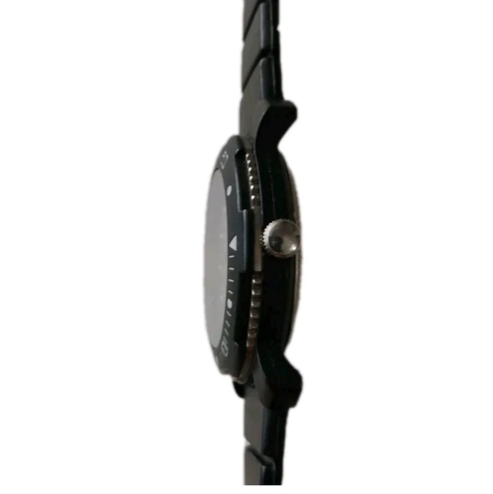 Victorinox this listing