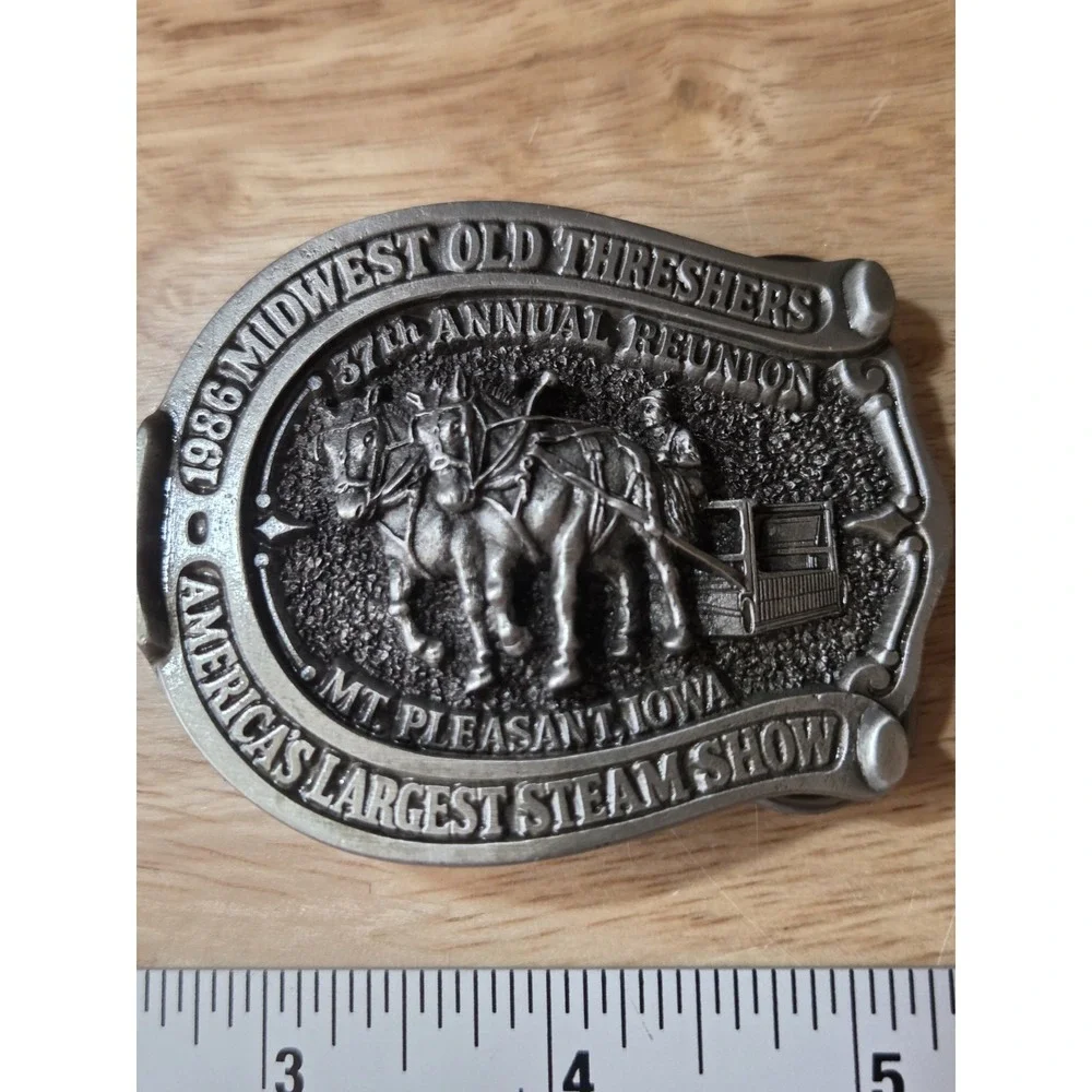 1986 Midwest Old Threshers Reunion Limited Edition Belt Buckle Iowa #321