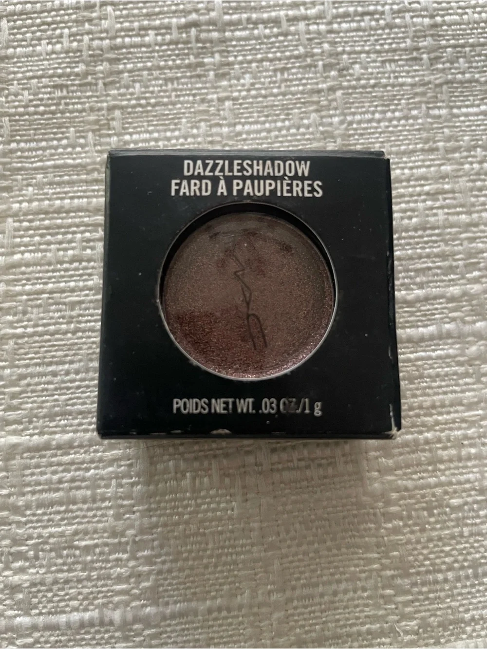 MAC Cosmetics layered smooth reflective