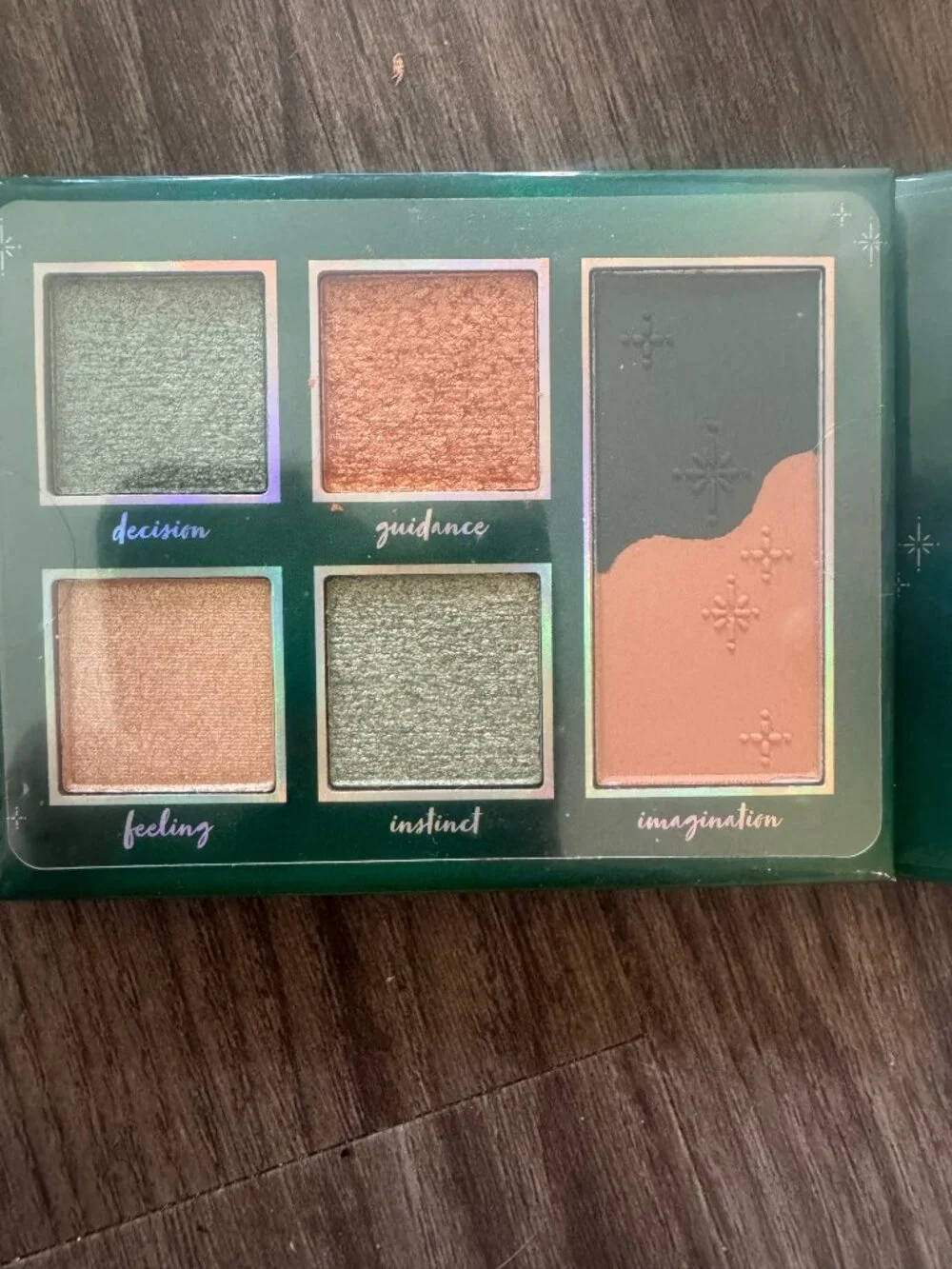 Essence makeup pallet