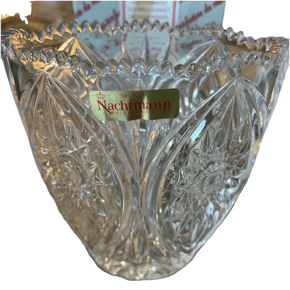 Vintage Nachtmann Bavarian Clear Crystal Vase Florenz New w/Original Box Navette