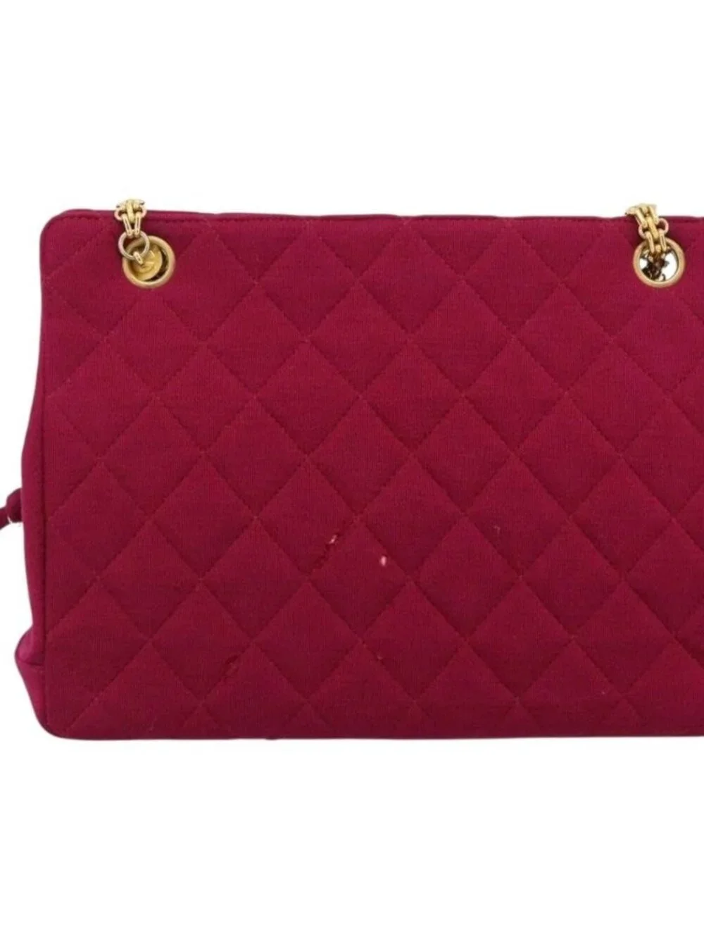CHANEL brand	chanel color	wine