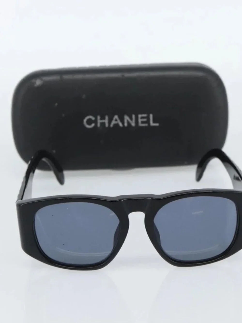 CHANEL Sunglasses plastic Black CC Auth 180944M