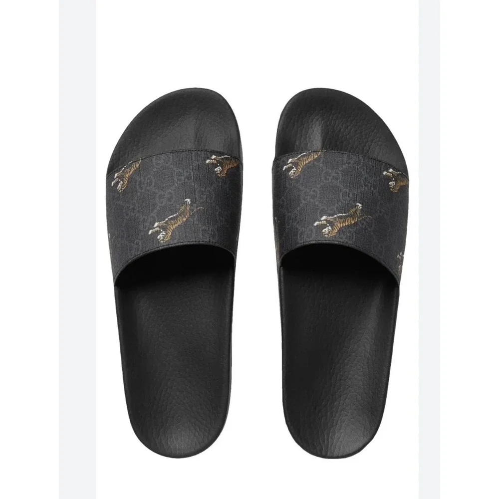 Gucci GG Supreme Tiger Print‎ Slides Mens Black Grey Monogram Sandals 407345