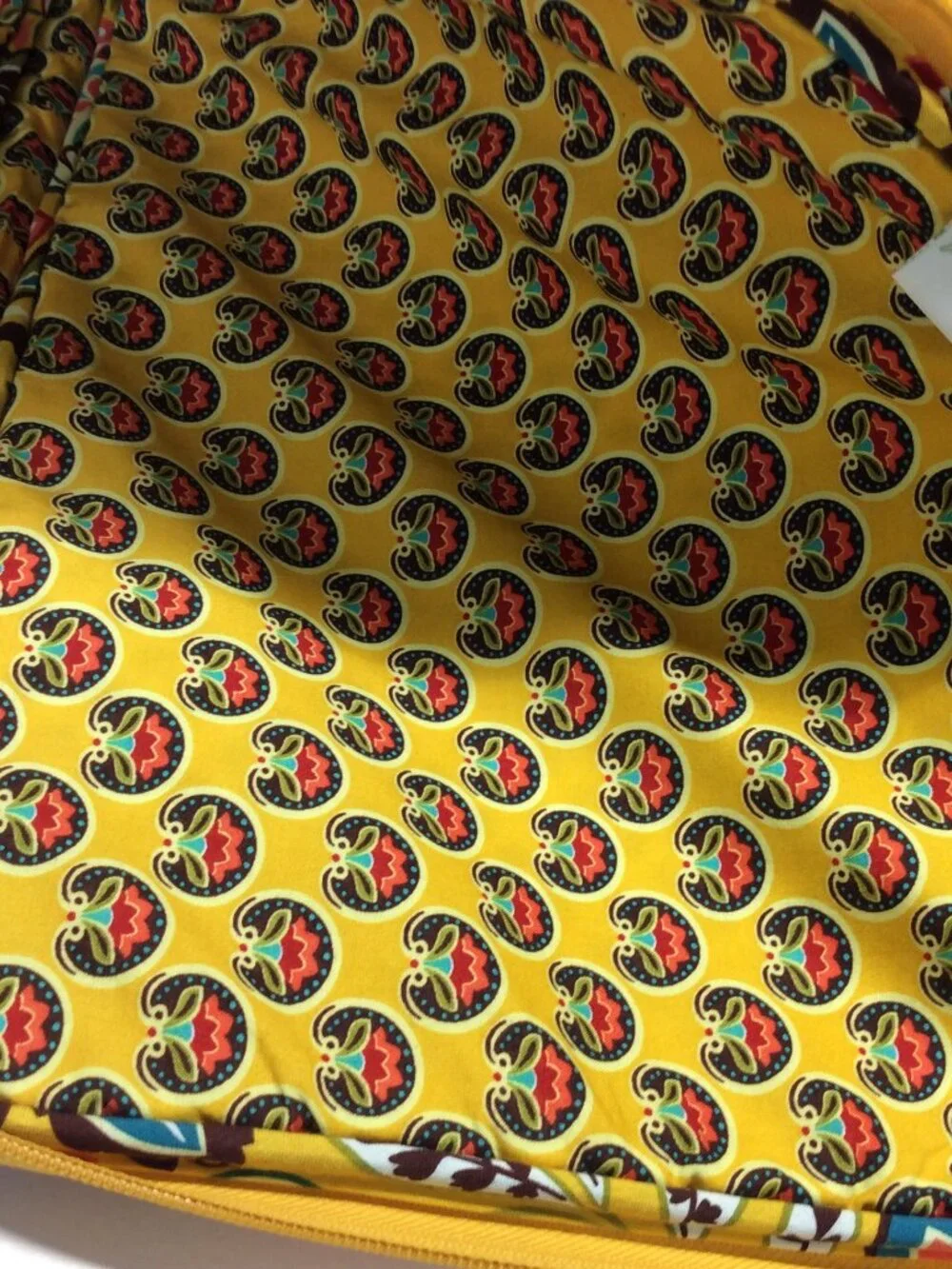 Vera Bradley Sun Valley Quilted Laptop Sleeve Yellow Floral Paisley Case 17x12
