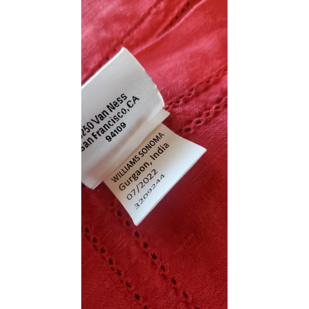 Williams Sonoma 100% Linen Table Runner Rectangle 16 X‎ 104 Red