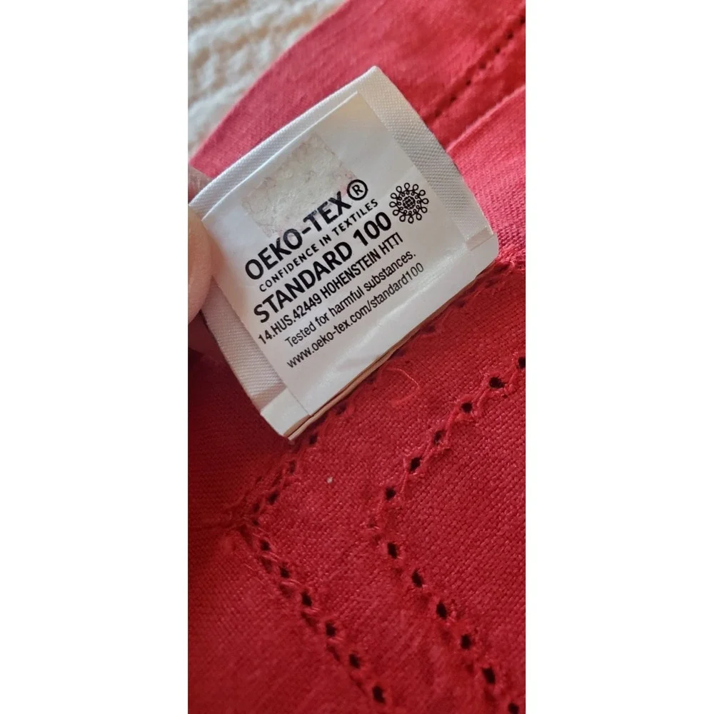 Williams Sonoma 100% Linen Table Runner Rectangle 16 X‎ 104 Red