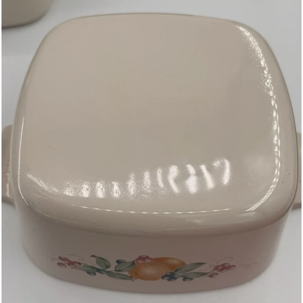 Corning Ware Beige Fruit Garland 4pc Set A-1-B + 2 A-1 1/2-B‎ + Pyrex Lid VTG