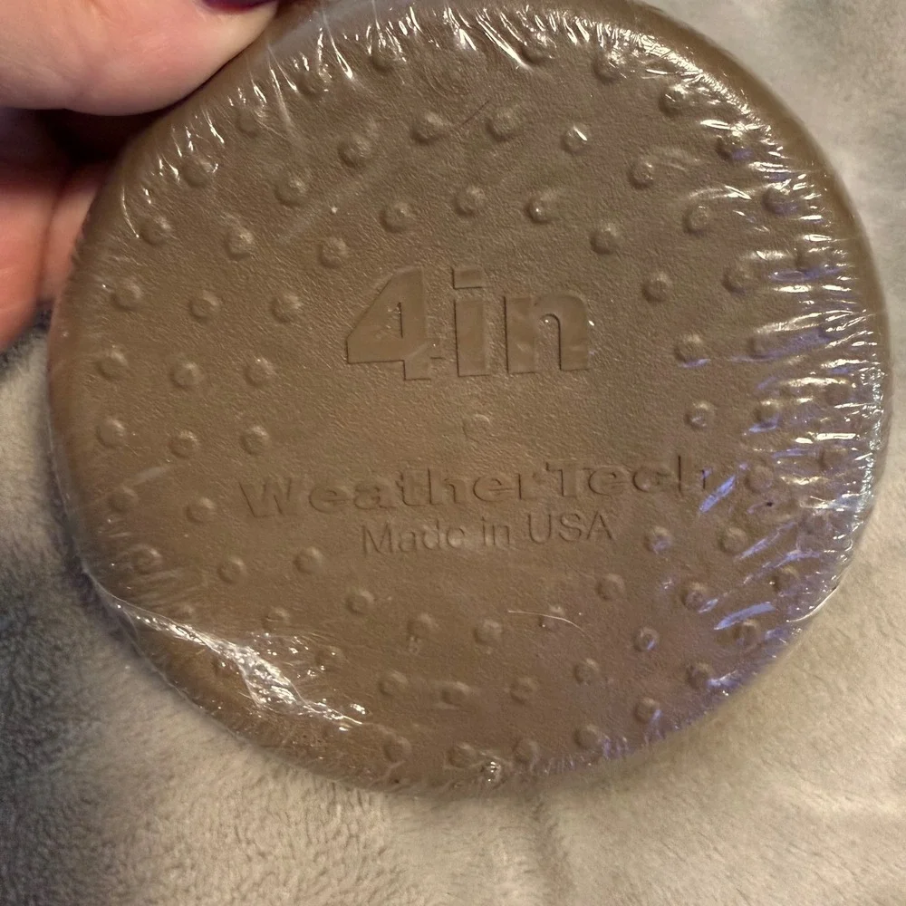 WeatherTech 4