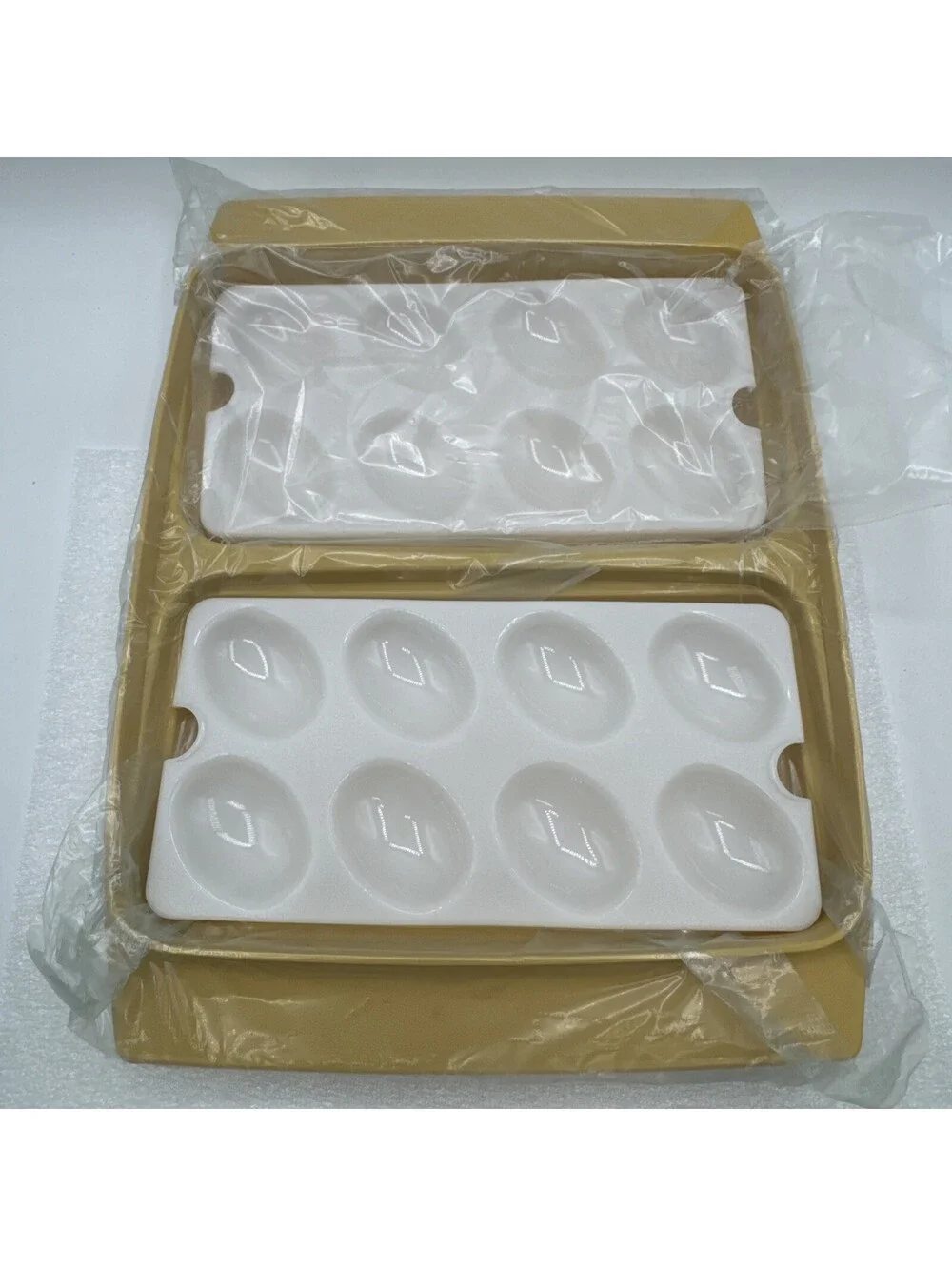 Tupperware NEW Deviled Egg Carrier Keeper Yellow Lid Pearl Removable Trays
