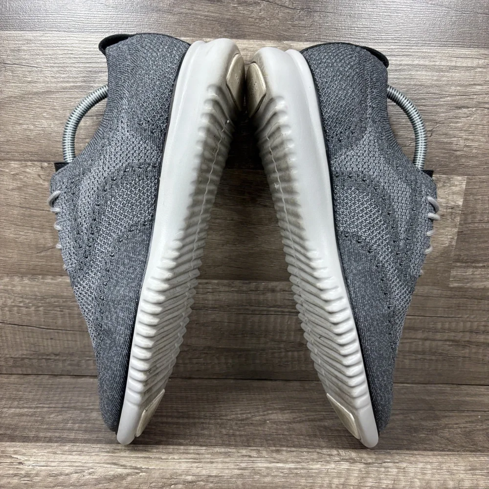 Cole Haan me 10 excellent
