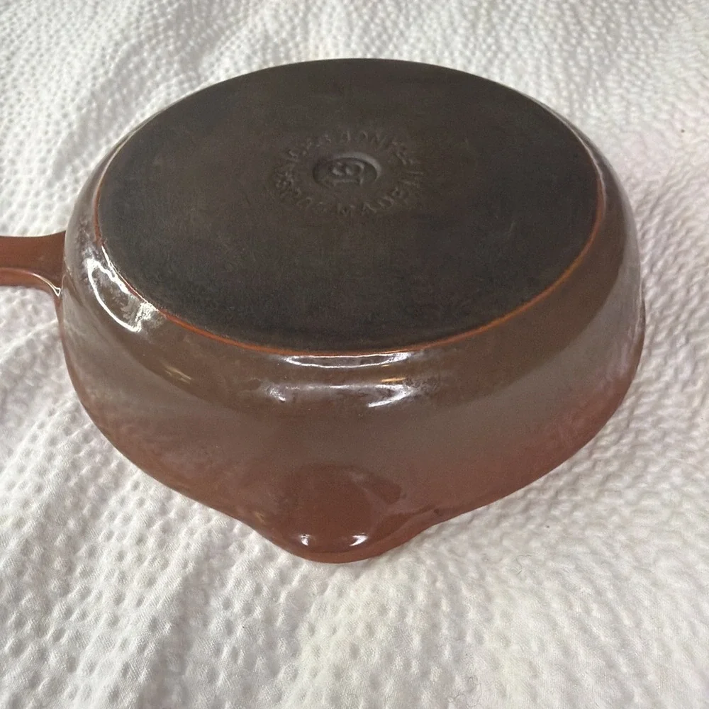 Le Creuset product vintage