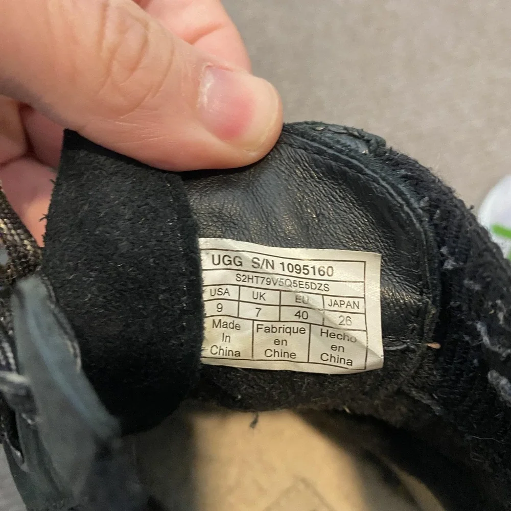 UGG pre owned