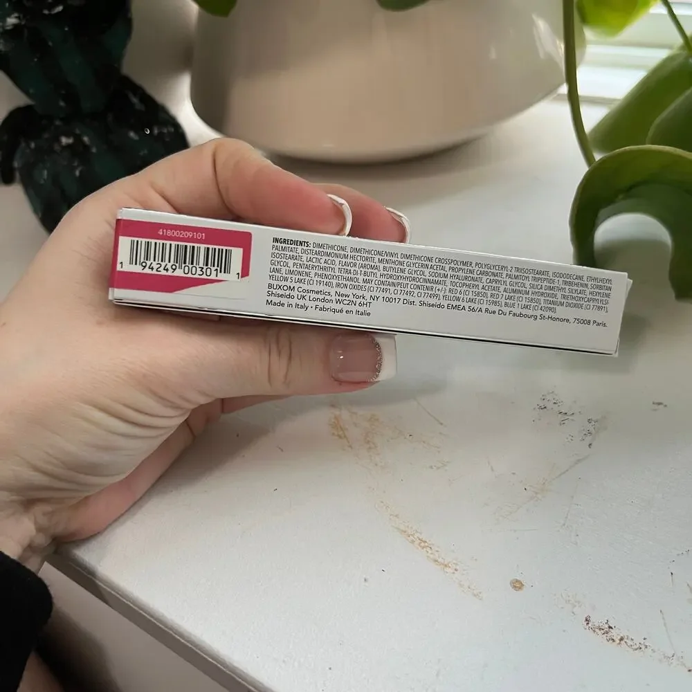 NEW Buxom Full On Plumping Matte Lip Creme in Hit the Beach Pink