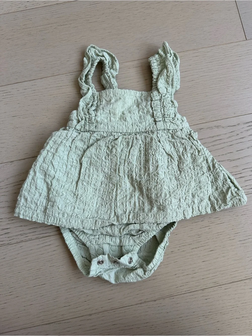Carters set four