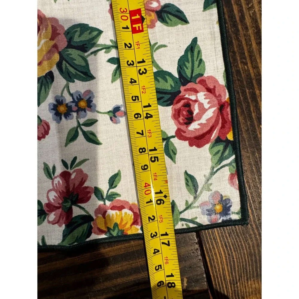 Vintage Floral Napkins Set of 4 Cottagecore Roses Cotton Scotchgard Treated 90s