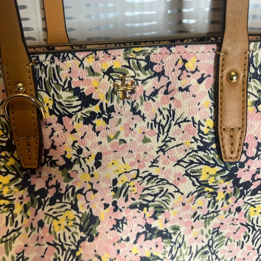 Tory Burch tory burch
