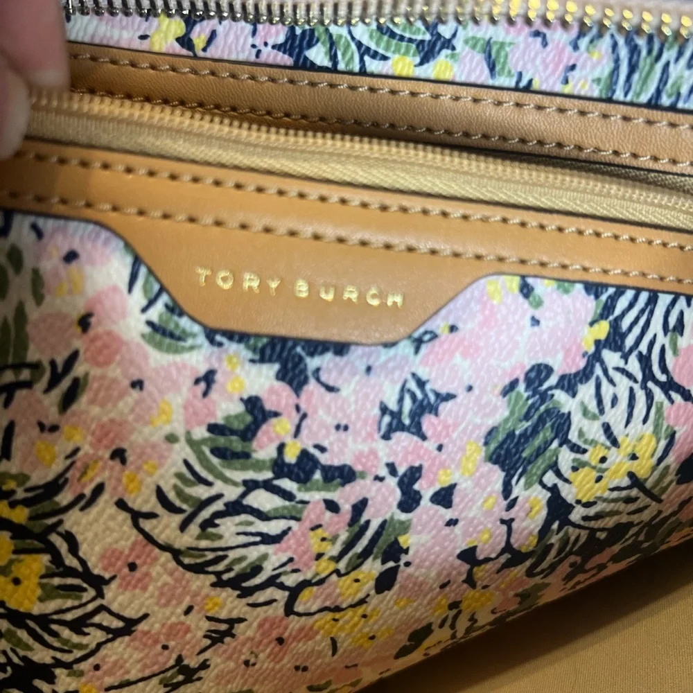 Tory Burch tory burch