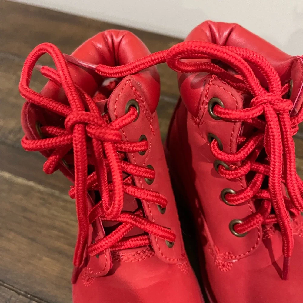 ✨✨Working Class Us Kids Red Boots✨✨