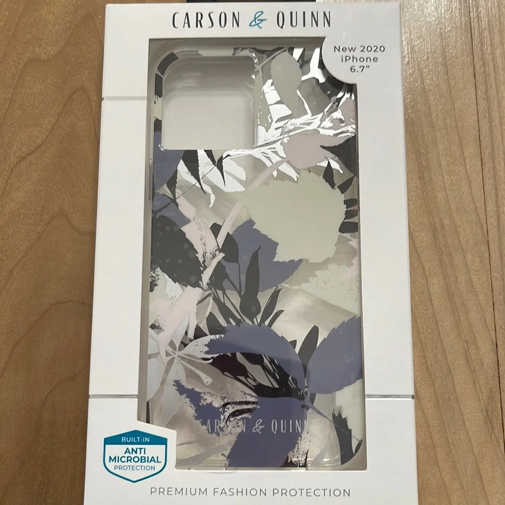 Carson & Quinn new box