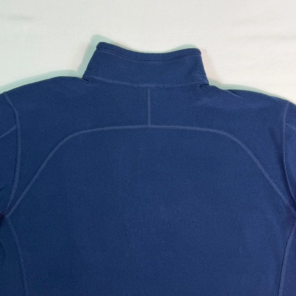 The North Face stains chest shipping