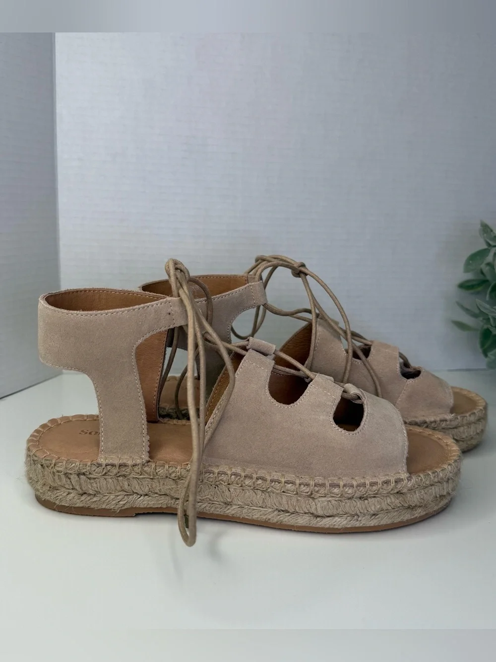 Soludos suede platform