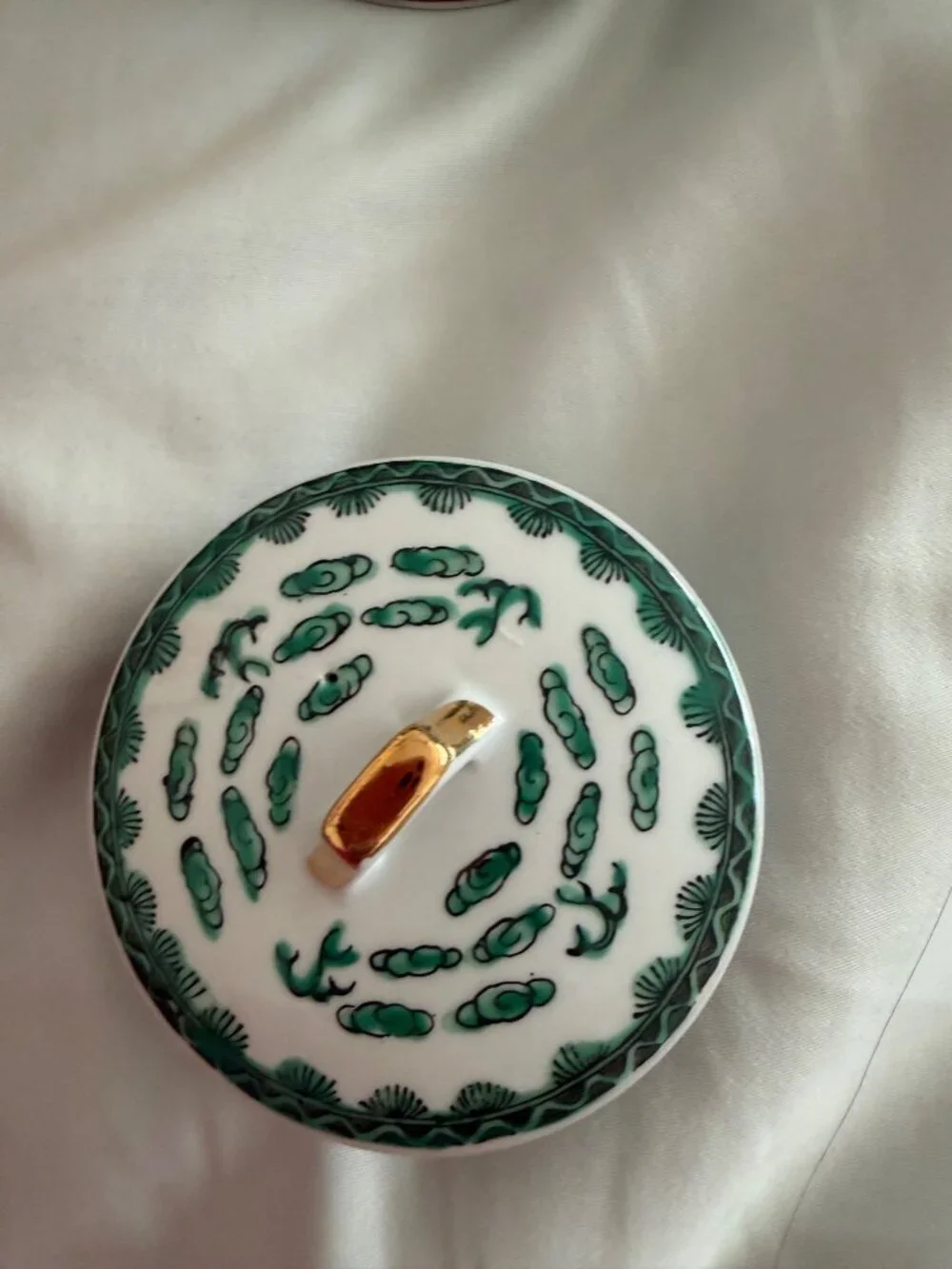 N/A green handle lip