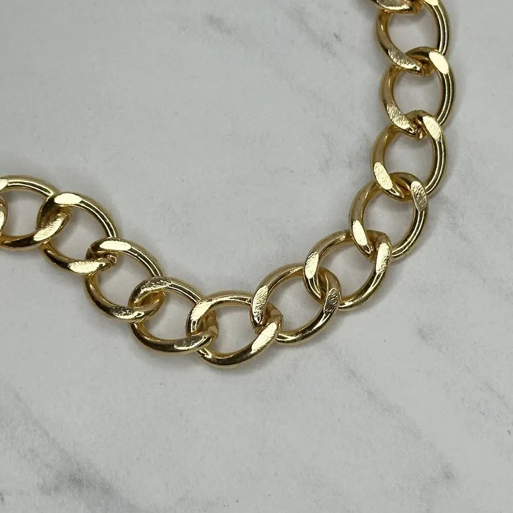 Unbranded draping metal varied