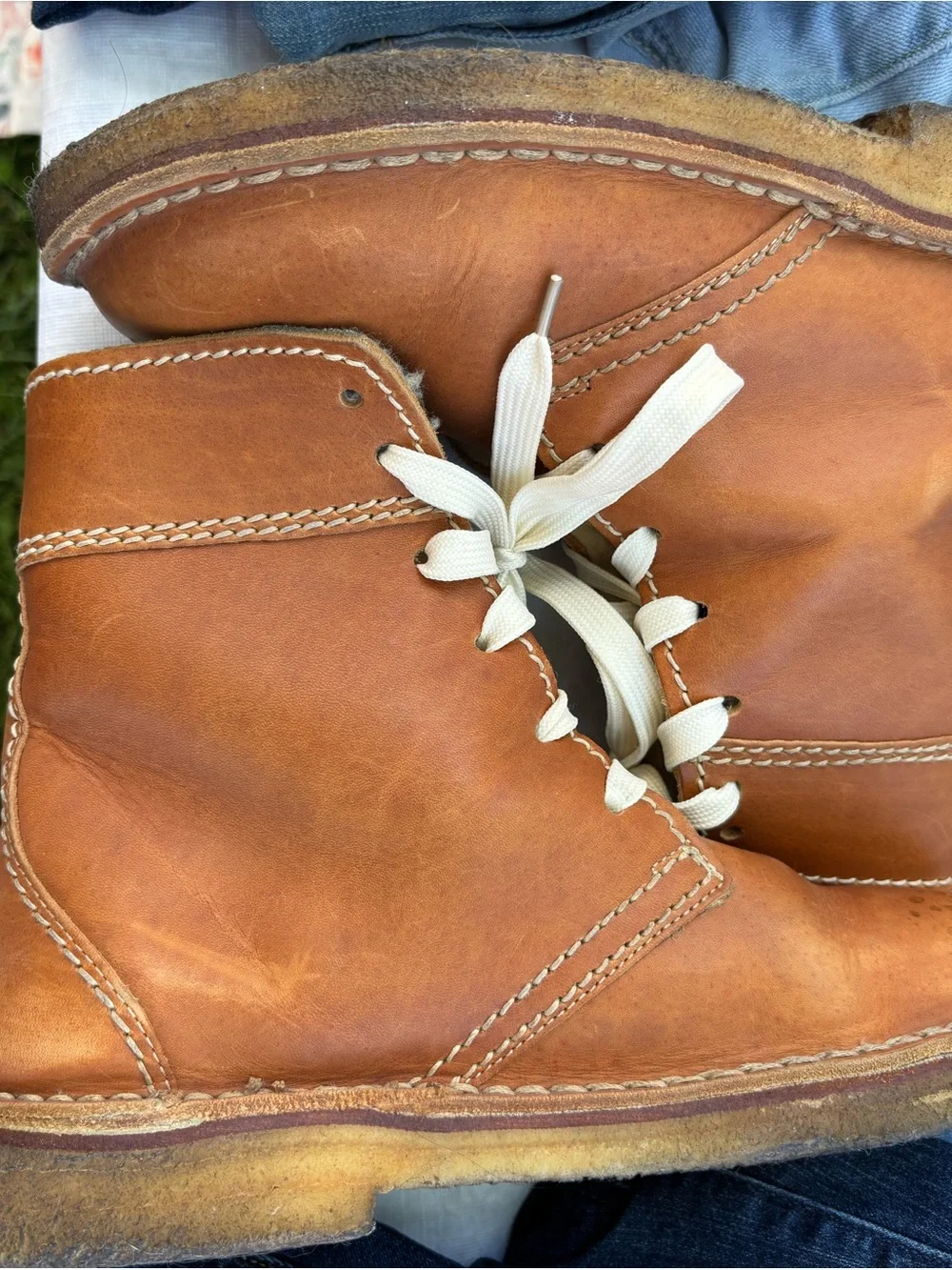 Duck Feet Women’s Leather Lace-Up Boots