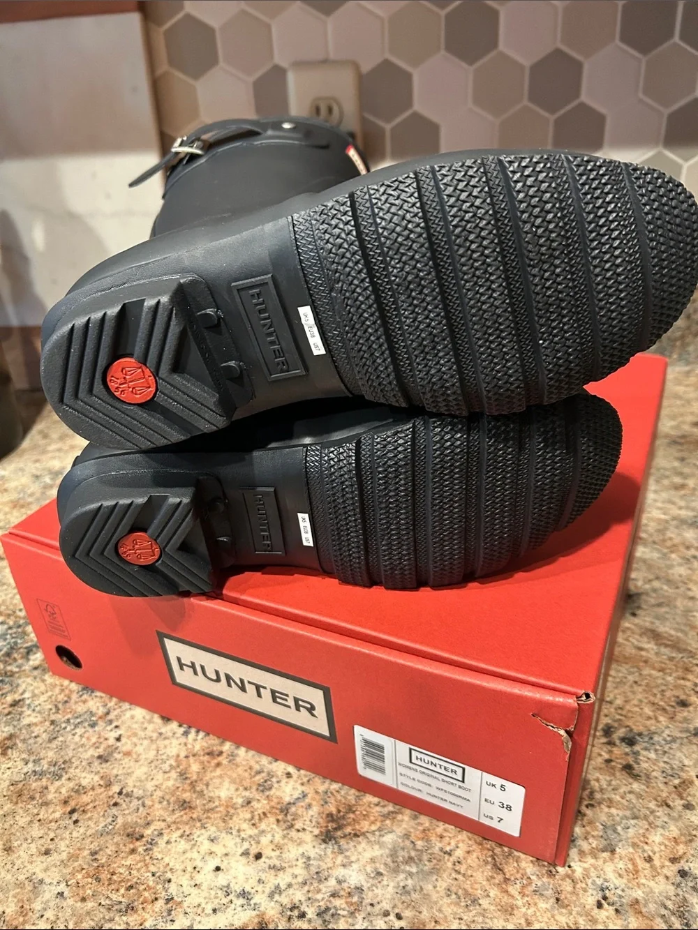 Hunter brand new