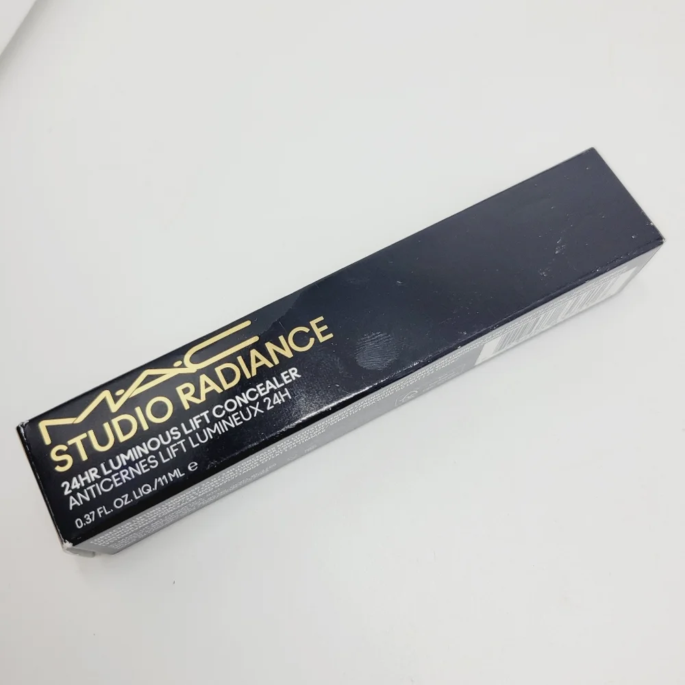 NC27 MAC Studio Radiance 24 Hour Luminous Lift Concealer Brand New In Box