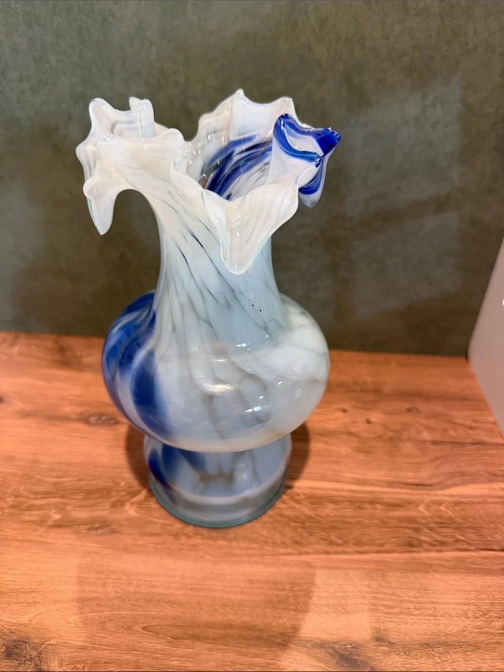 N/A ribboning hand finish