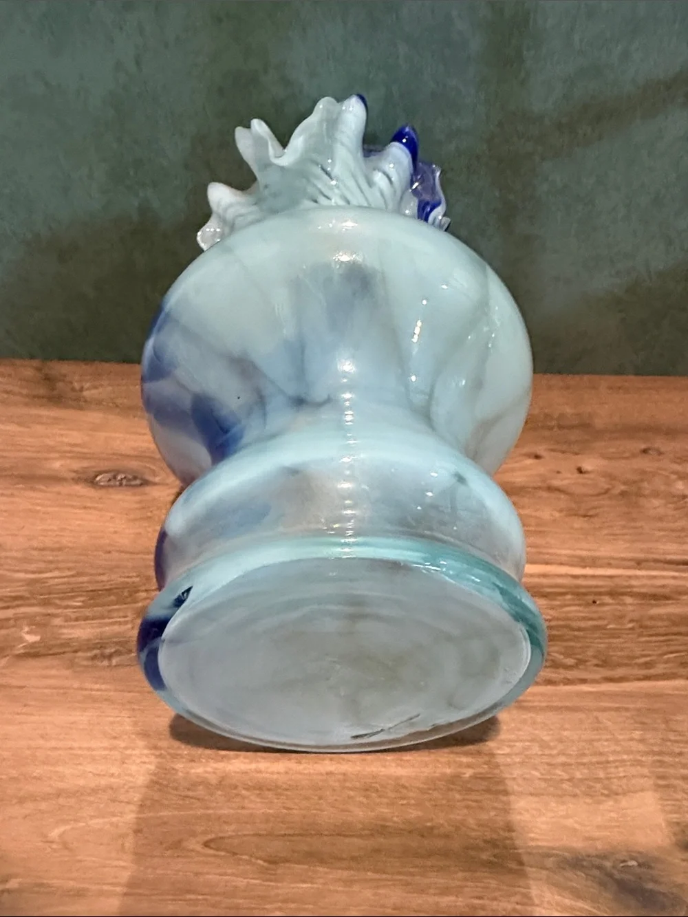 N/A white color glass