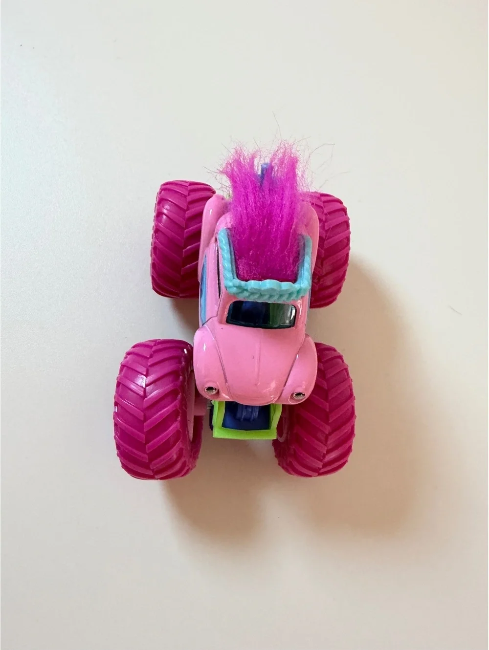 Hot Wheels Monster Truck Pink poppy Hairy Toy Car