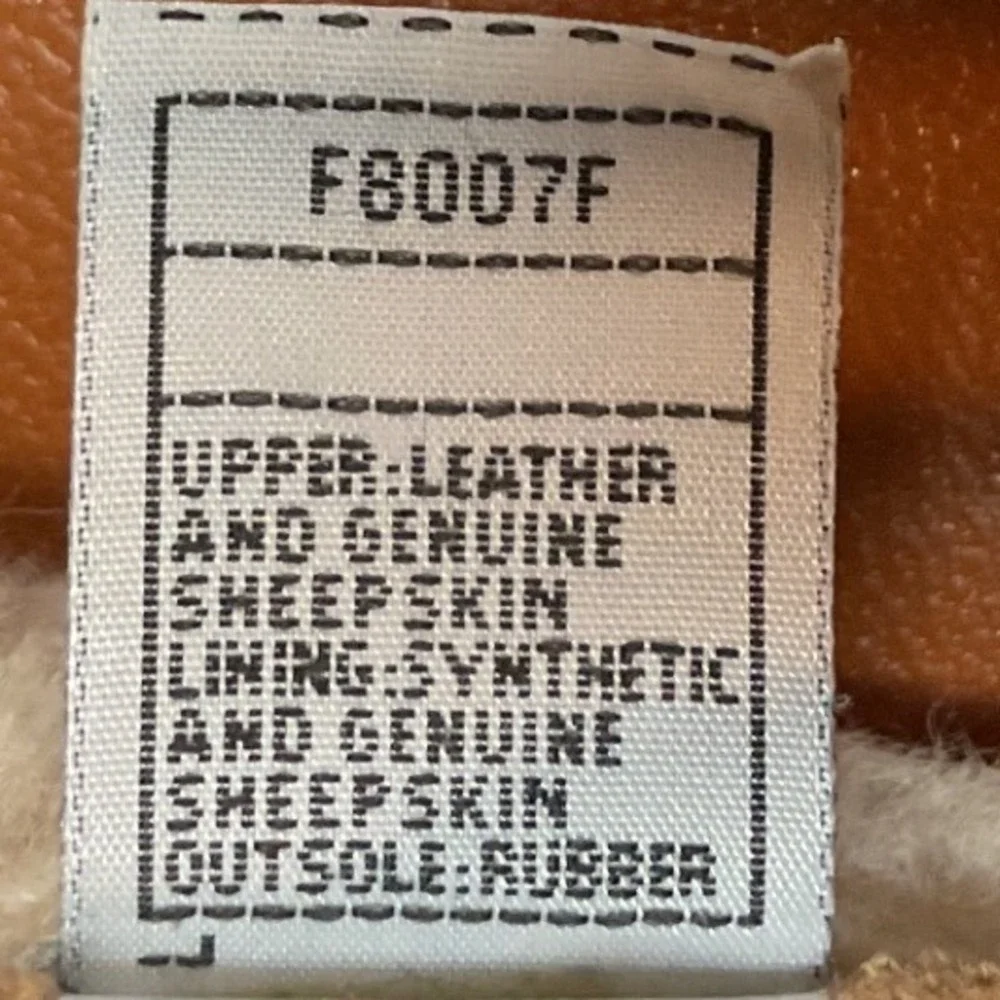 UGG corinth shearling