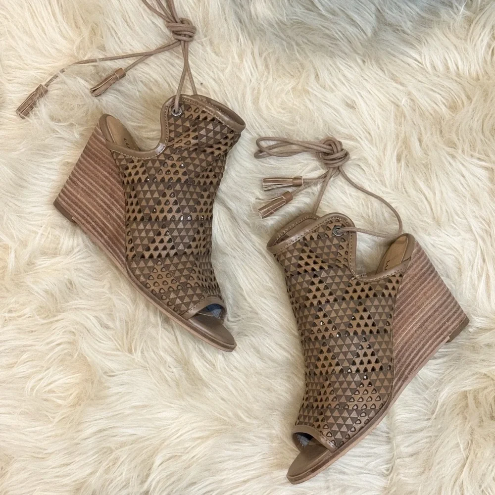 Lucky Brand chic comfortable