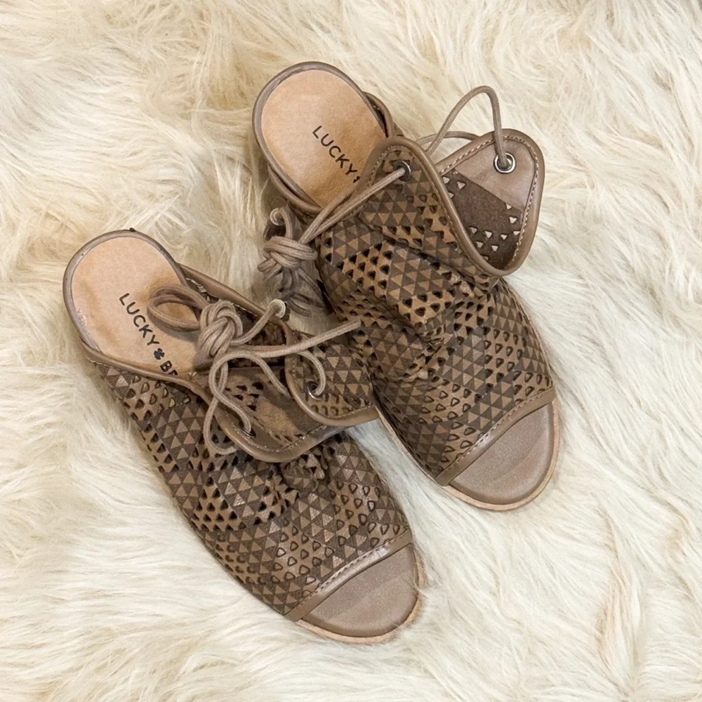 Lucky Brand chic comfortable