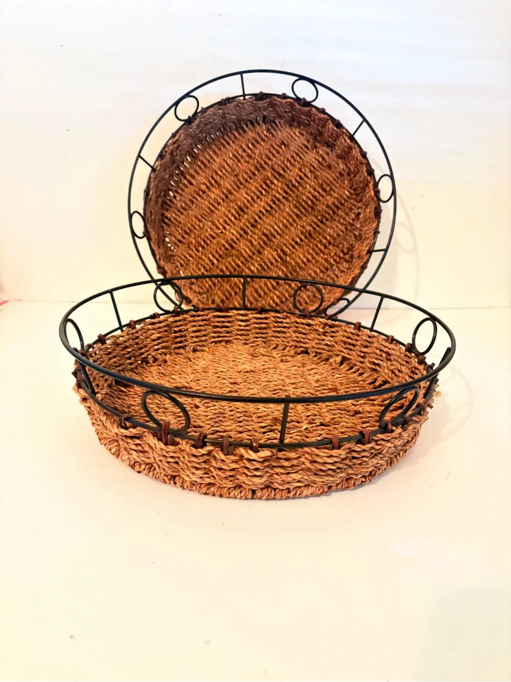 Unbranded woven wicker