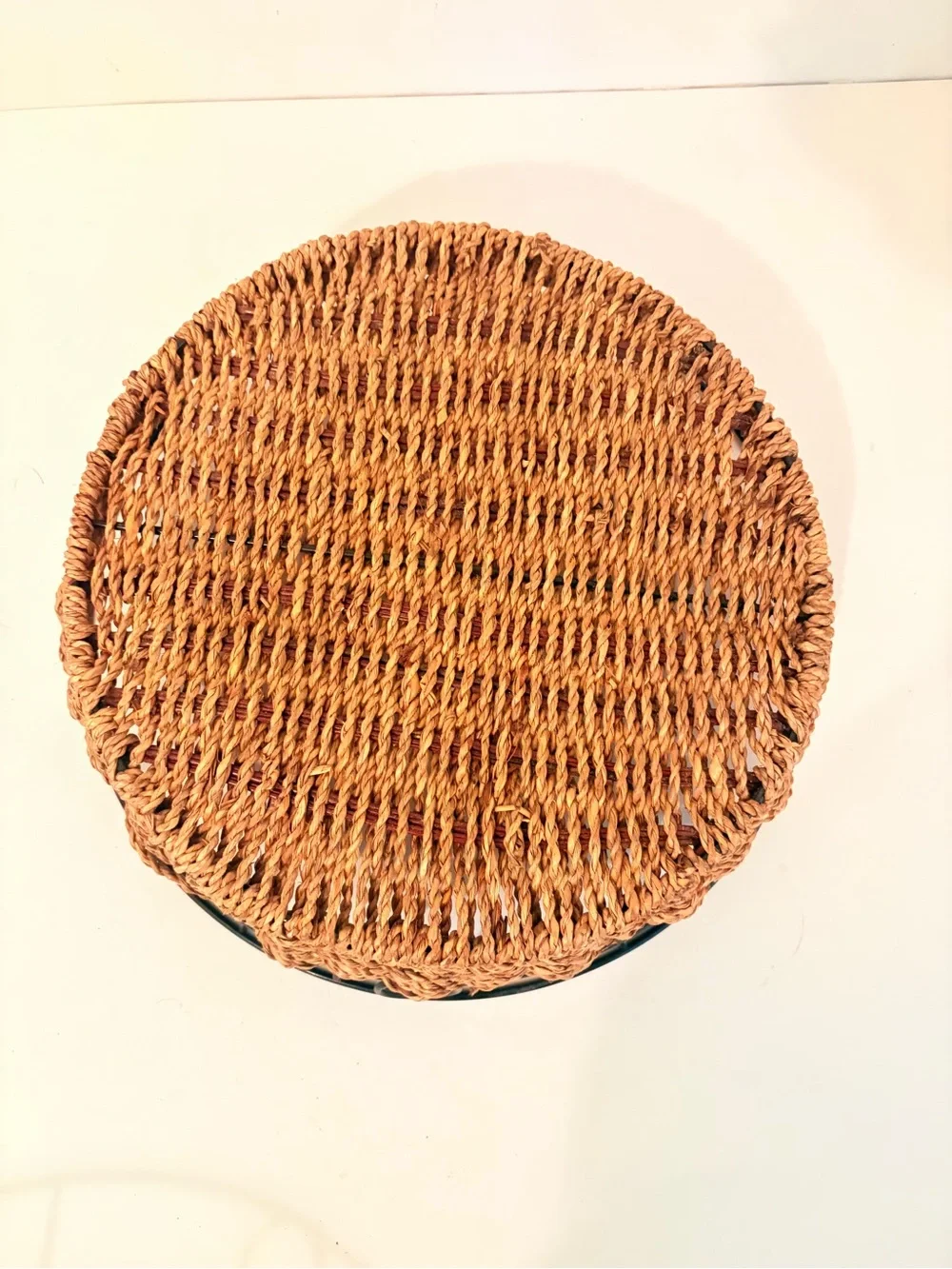 Unbranded woven wicker