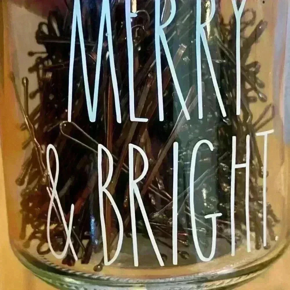 NEW 300 Bobby Pins MERRY & BRIGHT Adorable reusable glass jar w/ Lid by RAE DUNN